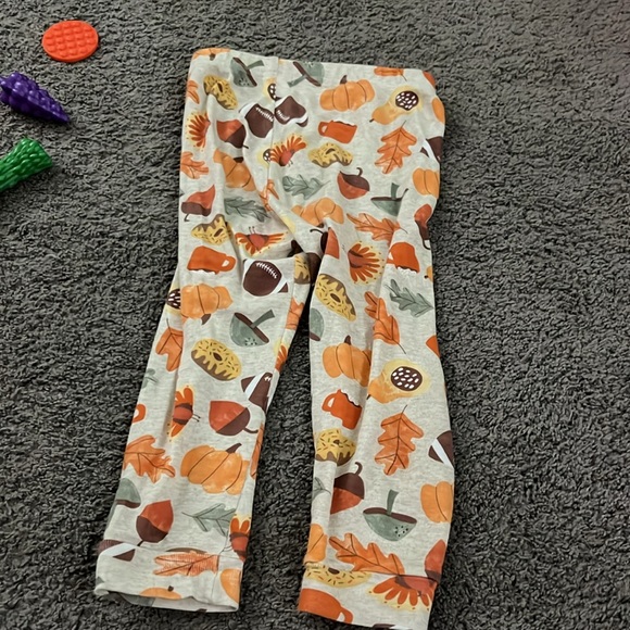 Kids Fall Pajama Set - Cream and Brown - Picture 14 of 16